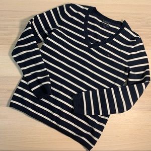 Tommy Hilfiger Navy White Striped Sweater Sz M V neck Coastal Grandma Nautical